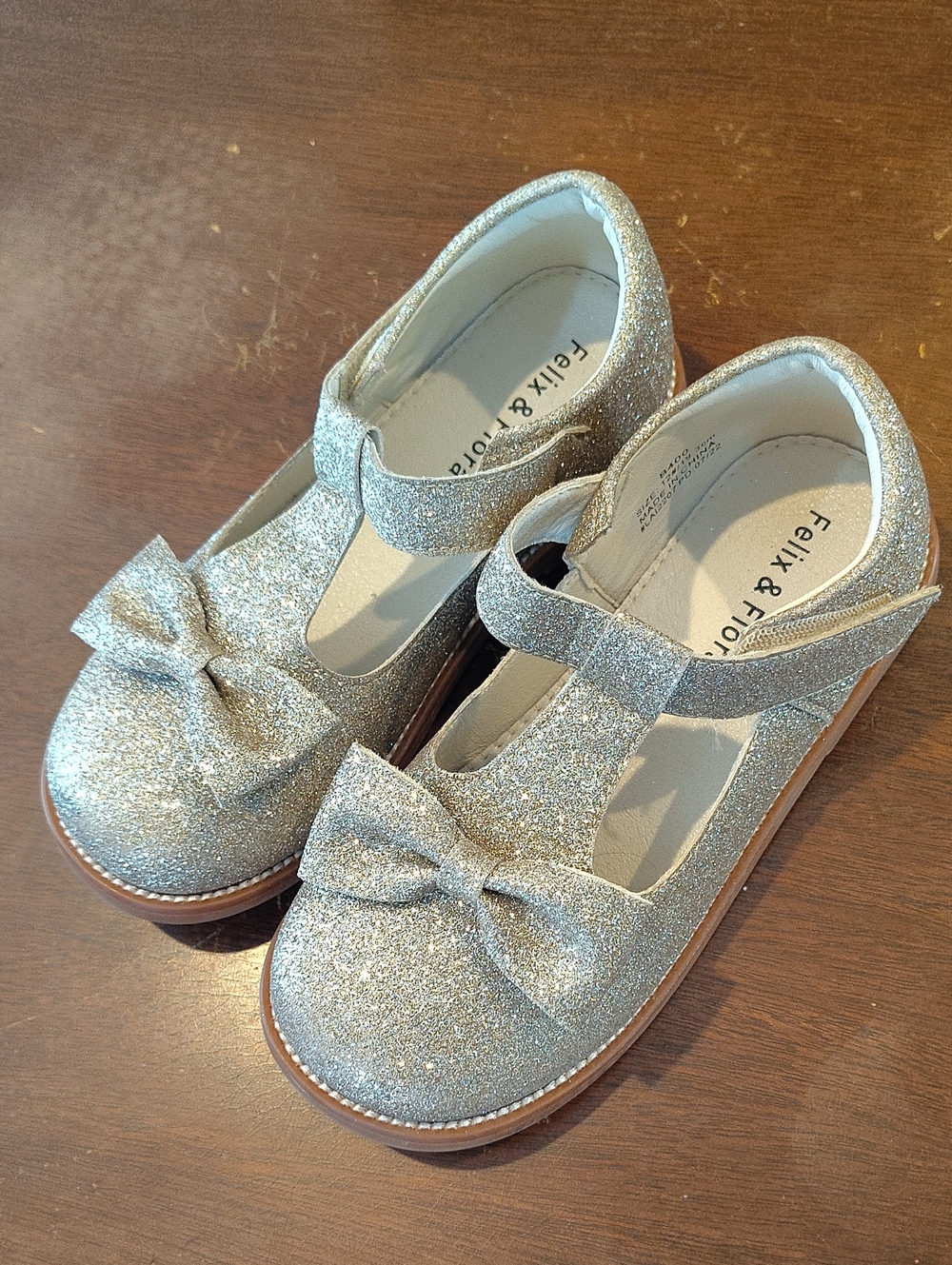 Felix & Flora Gold Flats
